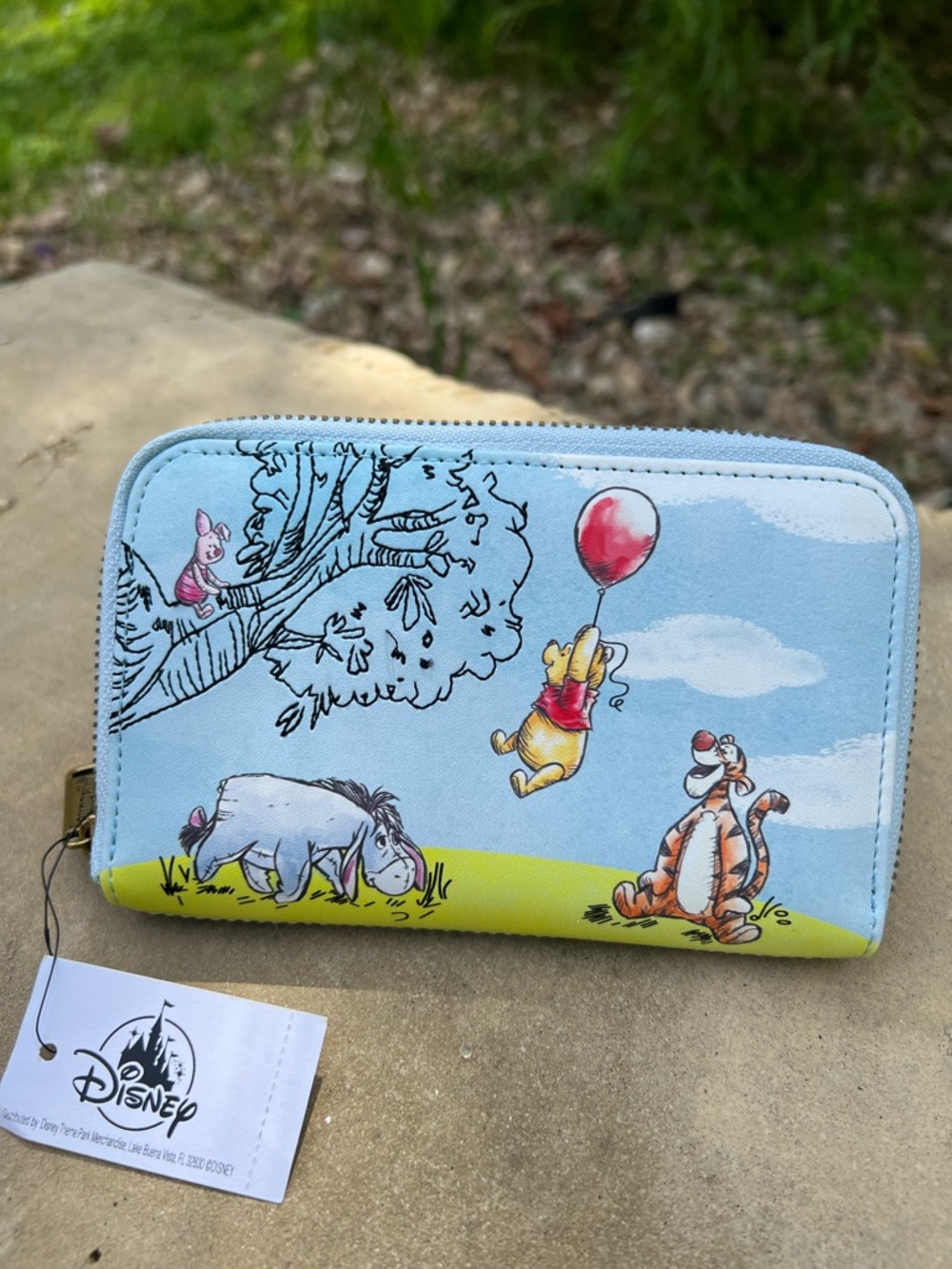 HTF NWT Disney Loungefly Zip Wallet - Light Blue